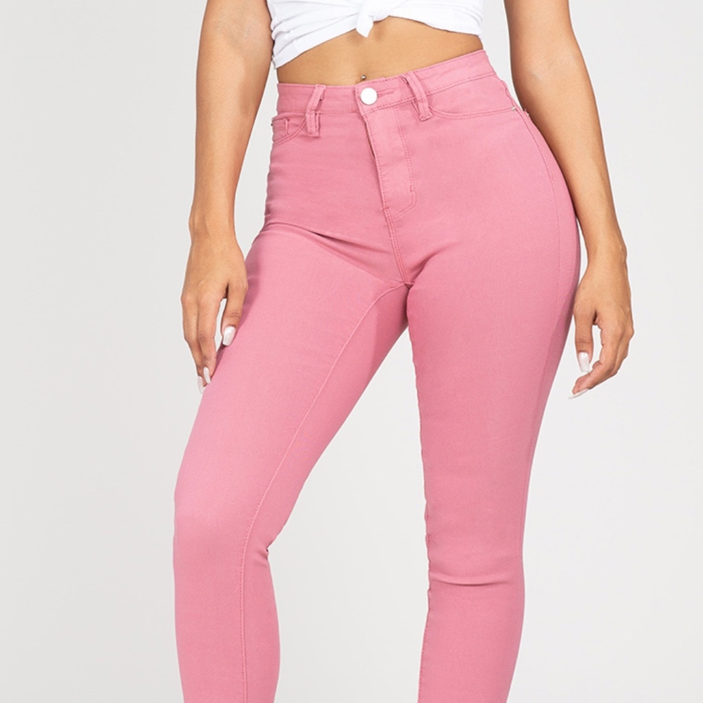 YMI Barbie Pink Muffin Top Hiding Stretch Pants